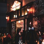 Exterior view of Daddy Diamonds, a live music venue in Hollywood's Cahuenga Triangle district.