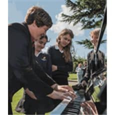 Pianos in the Park as Leighton Park School joins Yamaha’s Music Education partnership programme