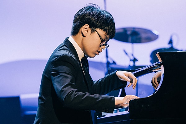 Performers image