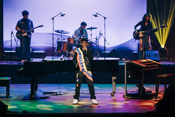 Performers image